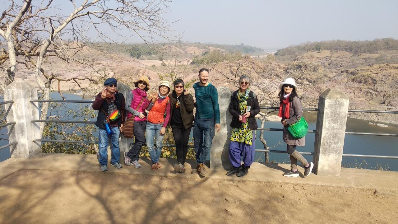 Khajuraho Homestay Bagian luar foto